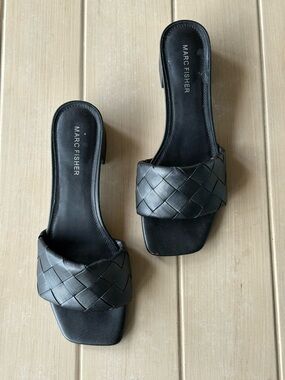 Women’s Marc Fisher Black Woven Heeled Sandals - SIZE 8